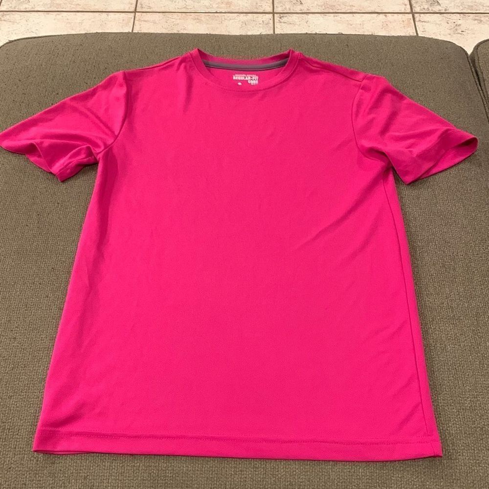 Starter hot pink dri fit gym tshirt